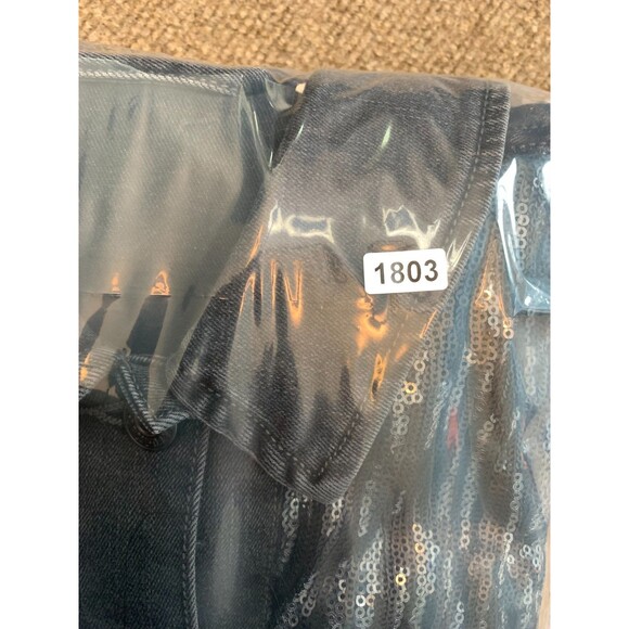 Levis Jacket Womens M Denim Embellished Trucker Lightly Distressed Button Up - Picture 10 of 10